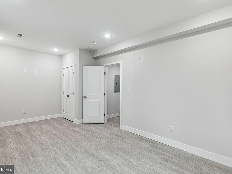 1840 N Gratz St #42-1 — Photo 17