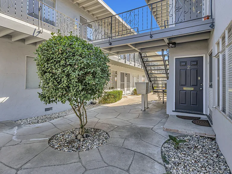 f8_245Bush__006 (1)