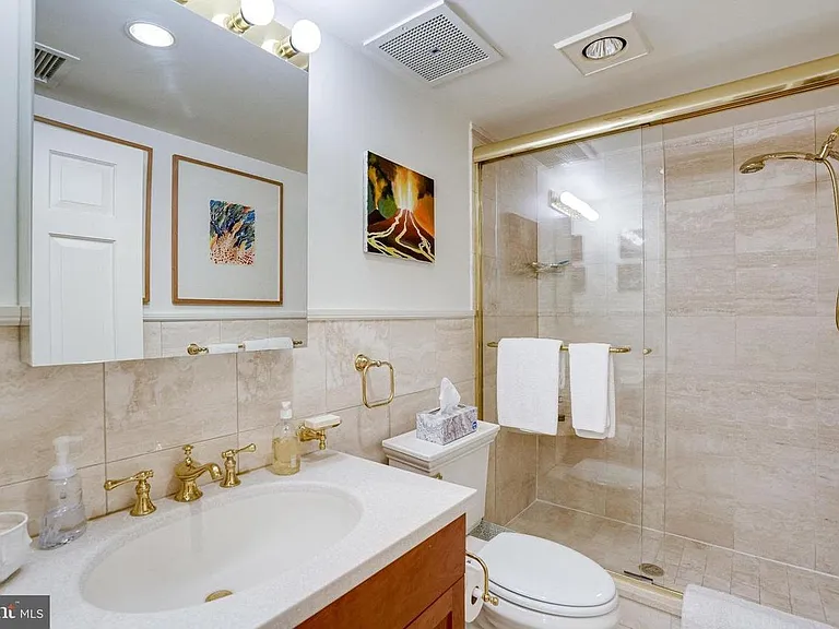 2735 Olive St NW #Penthouse 1 — Photo 17