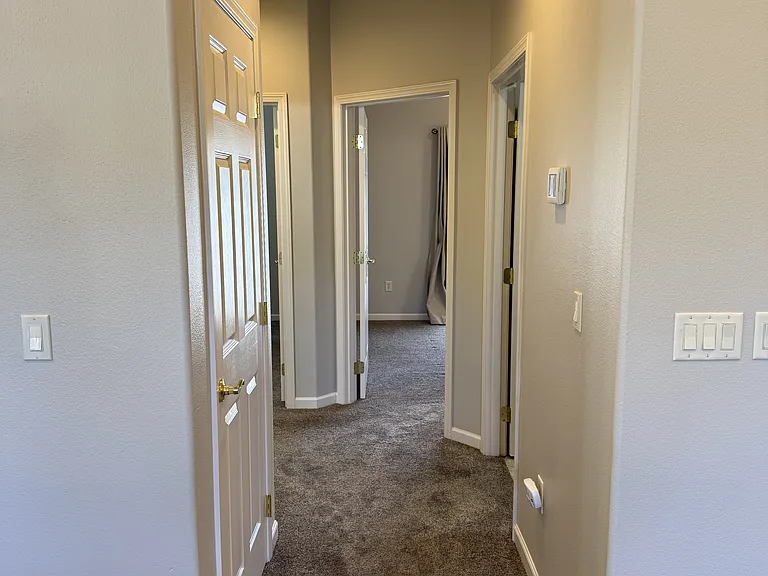 2350 NE Mary Rose Pl #2 — Photo 22