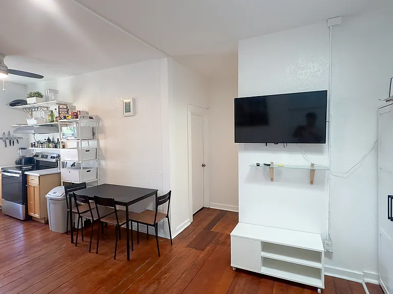 1343 C St #6A — Photo 16