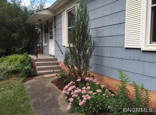 49 Johnston Blvd, Asheville, NC 28806