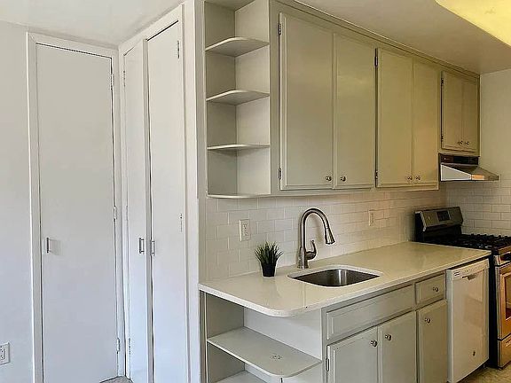 5th image of 111-46 76th Dr #4DC