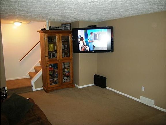 4th image of 162 Greenway Blvd