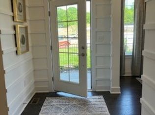 13 Kelsch Morris Plns, Morris Plains, NJ 07950