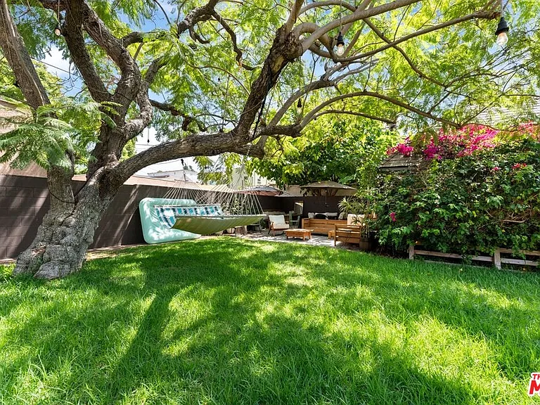 5245 San Vicente Blvd — Photo 20