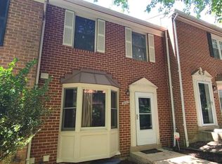 2037 S Glebe Rd, Arlington, VA 22204