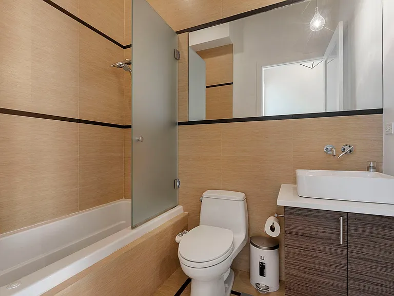 2408 W Rice St #403 — Photo 24