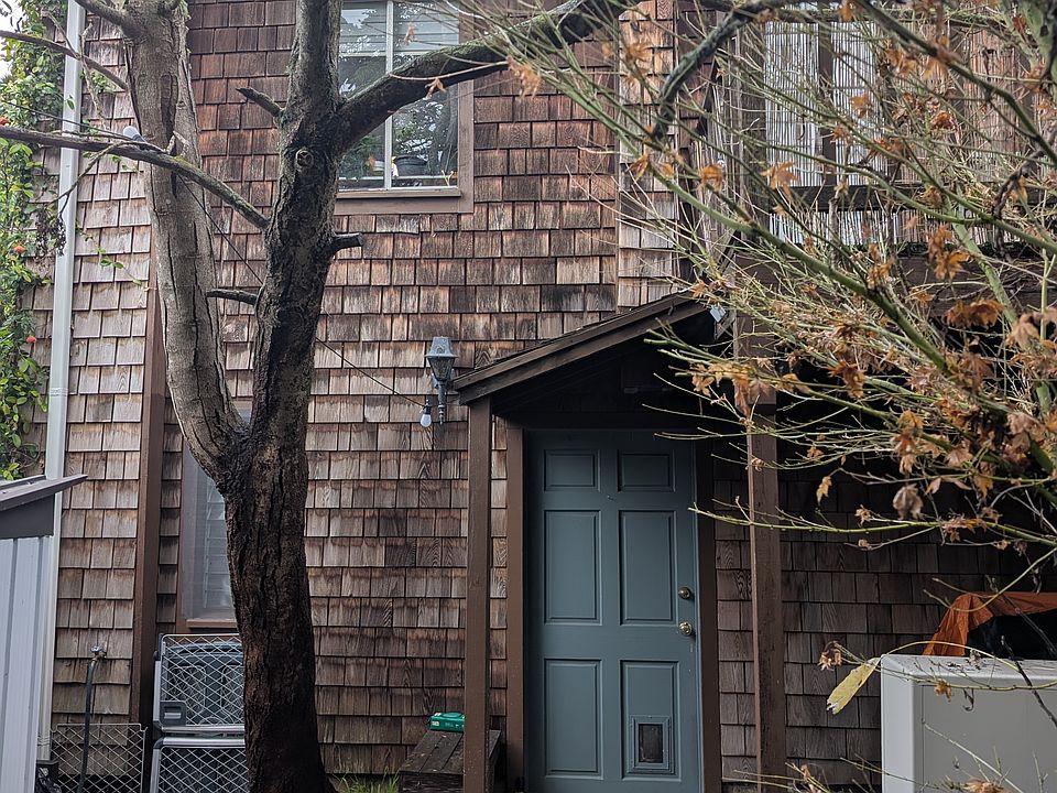 1st image of 3247 Harrison St Unit C