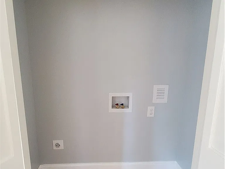 1015 Brook St — Photo 14
