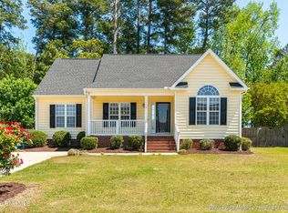 2316 Checkerberry Ln, Winterville, NC 28590
