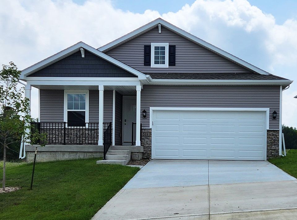 1st image of 700 E Bear Dr