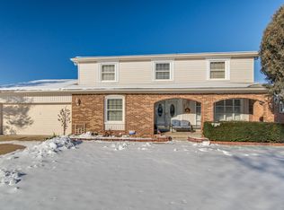 33460 Six Mile Rd, Livonia, MI 48152