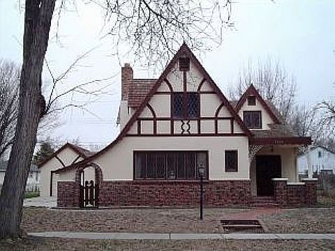 2nd image of 1604 Dearborn St