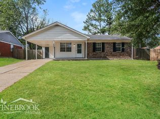 4881 Fernbrook Dr, Memphis, TN 38118