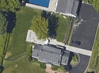 21 Matilda Ct, Bayport, NY
