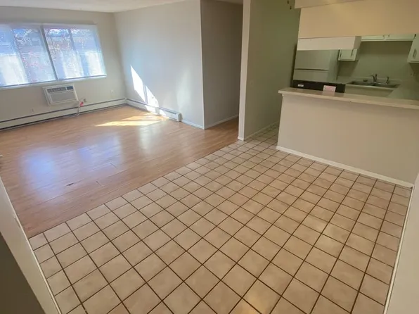 1314 Community, 1314 W 28th St APT 303, Minneapolis, MN 55408