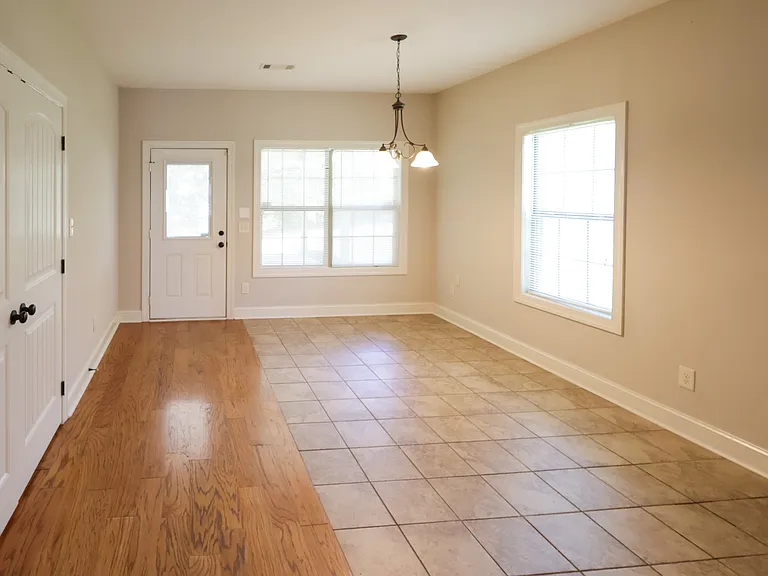 2679 Canal Ct — Photo 3