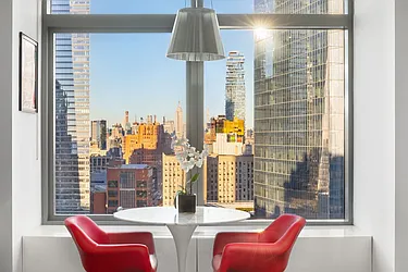 Rented by Uhouzz New York Inc