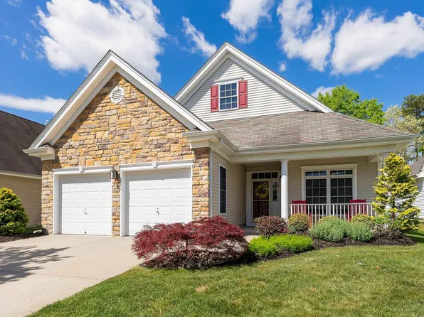 24 Marigold Cir, Egg Harbor Township, NJ 08234