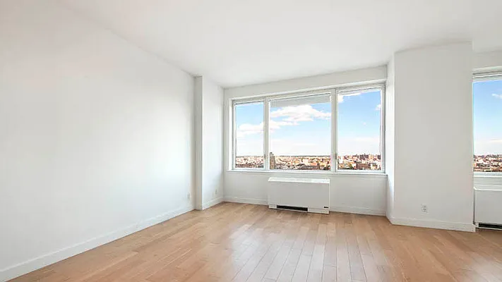 Rented by Martini Real Estate | media 22