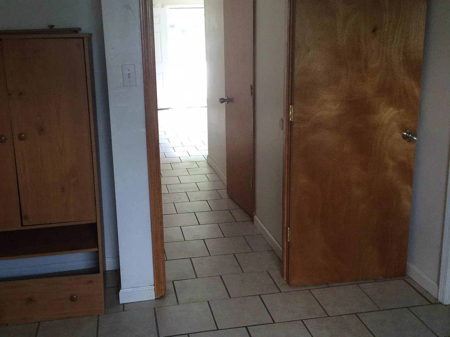 1 bed, 800 sqft, $600 — Photo 2