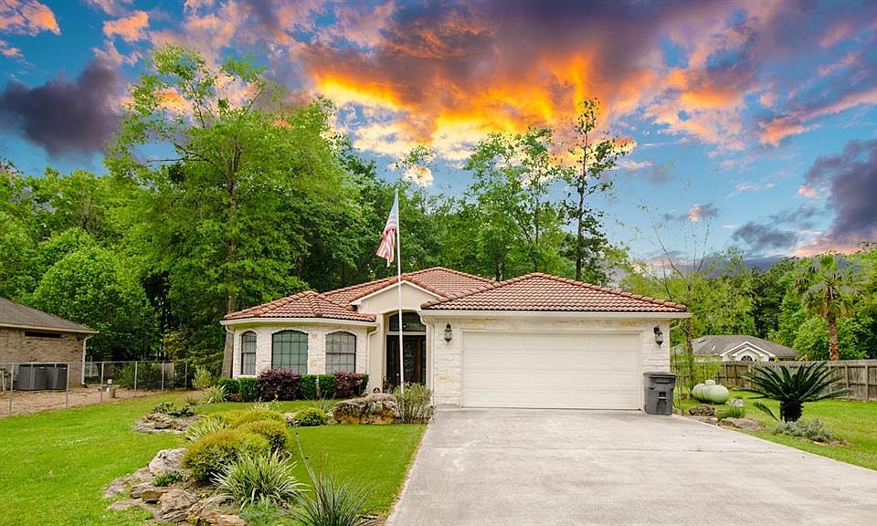 1st image of 22868 Cumbre Dr
