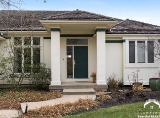 2225 Rodeo Dr, Lawrence, KS 66047