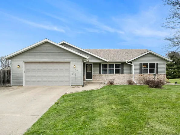 2300 S Hill Dr, Schoolcraft, MI 49087