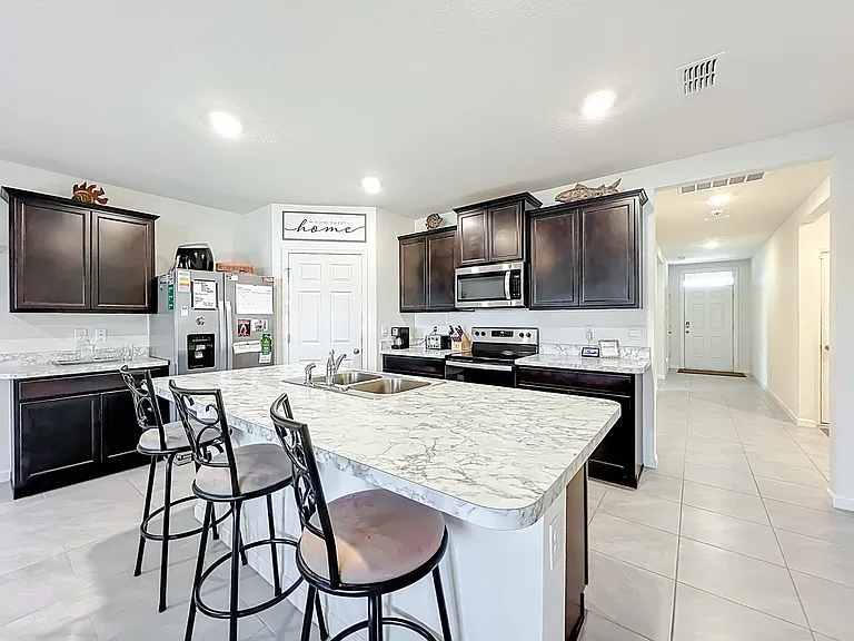 1839 Morely Dr — Photo 11