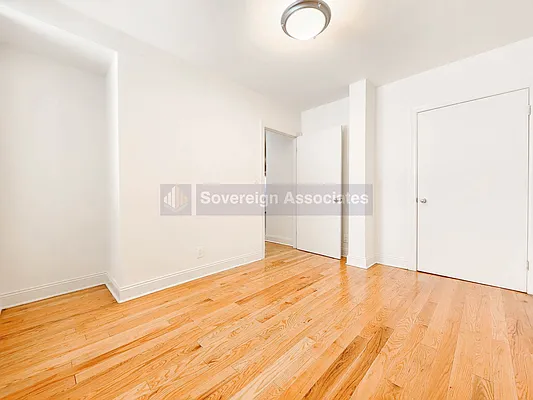 Rented by Sovereign Associates | media 2