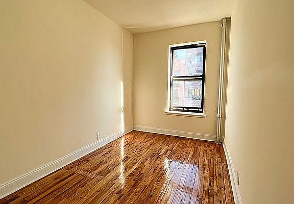 4th image of 132-09 Maple Ave Floor 4