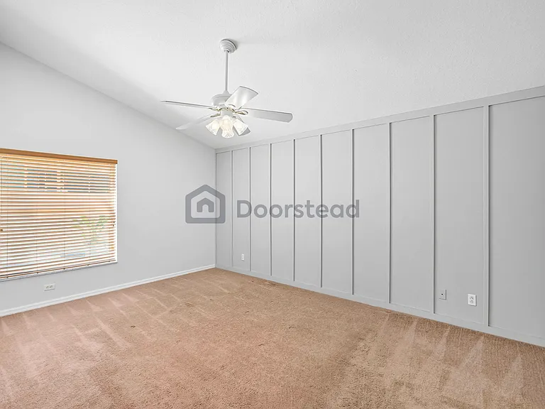 1256 Jasmine Lake Dr — Photo 17