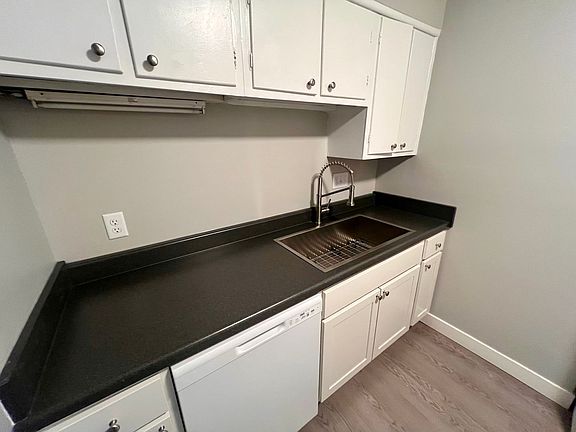 3rd image of 3879 N Humboldt Blvd #3