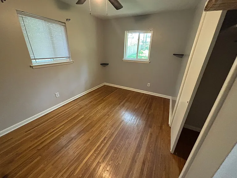 7515 N St — Photo 5