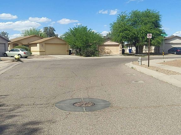4th image of 5754 S Wood Crest Dr