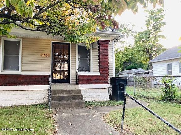 3rd image of 2700 Bank St