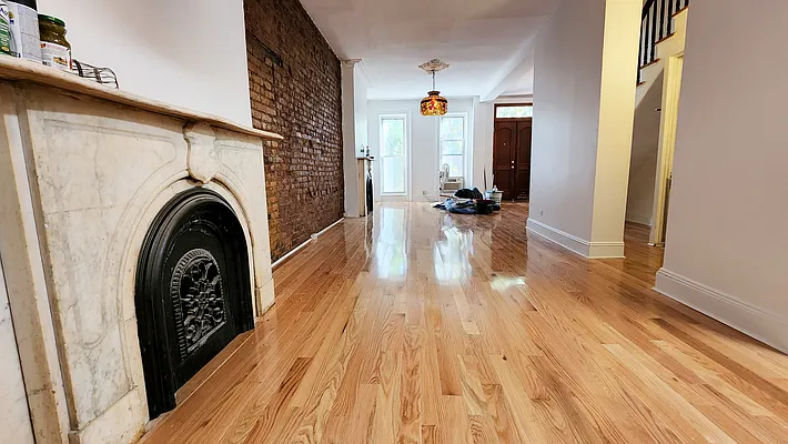 Rented by Voro New York | media 5
