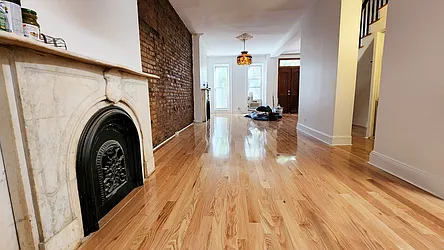 Rented by Voro New York