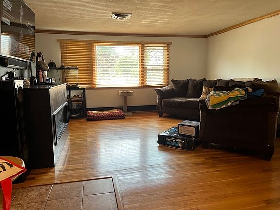 5th image of 105 105/107 Highland Ave