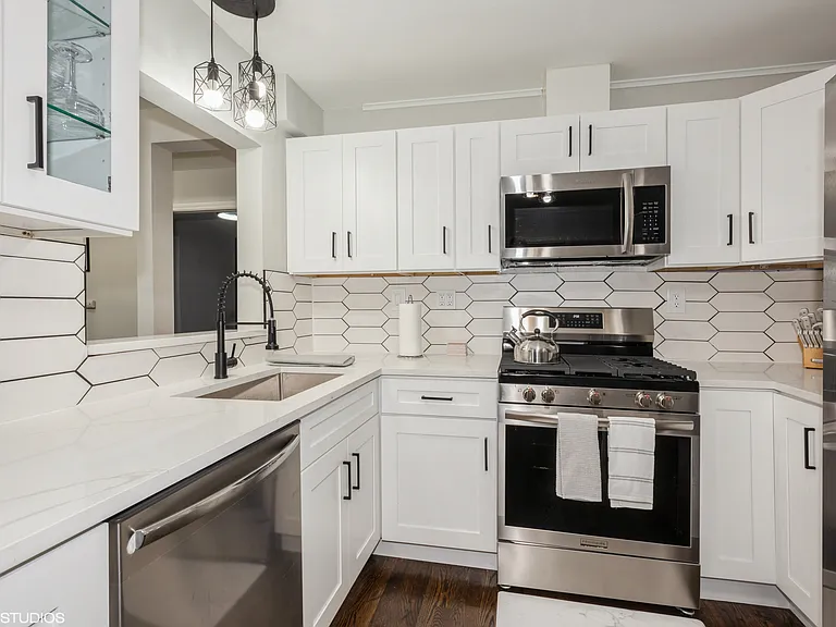 698 N Kenilworth Ave — Photo 9