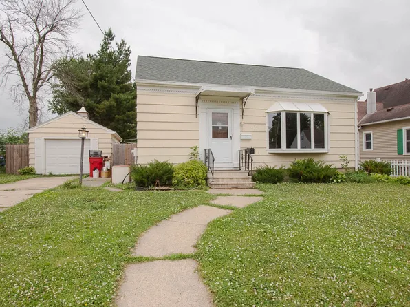 205 15th St SE, Austin, MN 55912