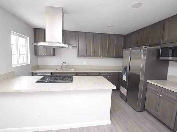 2nd image of 2152 Flintridge Dr