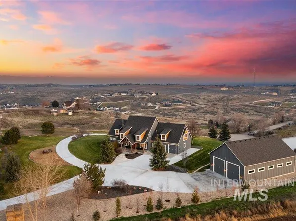 24746 Star Crest Ct, Middleton, ID 83644