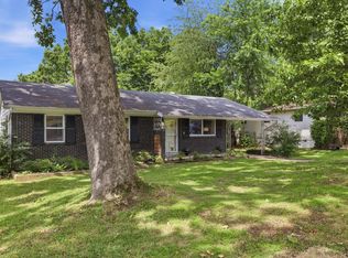 318 Ellis Dr, Little Rock, AR 72205