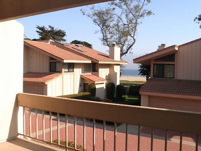 659 Del Parque Dr #B — Photo 13