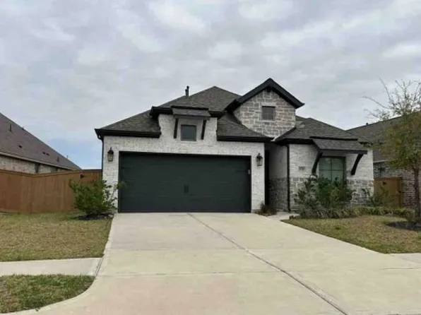 8758 Harbor Pines Dr, Cypress, TX 77433