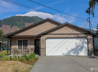 530 Commercial Ave, Darrington, WA