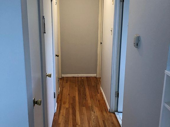 4th image of 3118 Sherman Dr