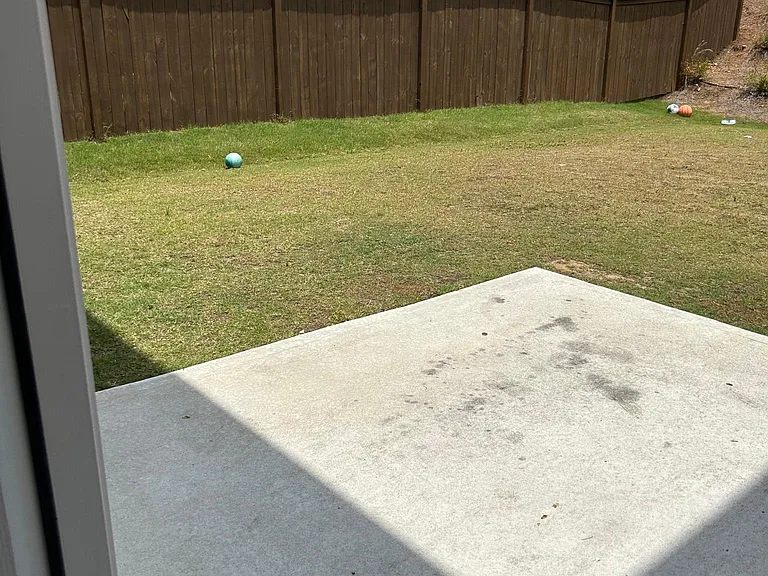123 Vivian Ln — Photo 24